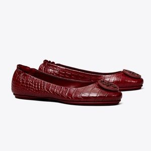 Tory Burch MINNIE TRAVEL BALLET FLAT, EMBOSSED LEATHER